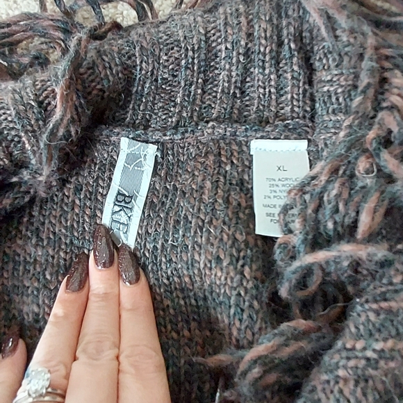 Cardigan - Picture 2 of 2